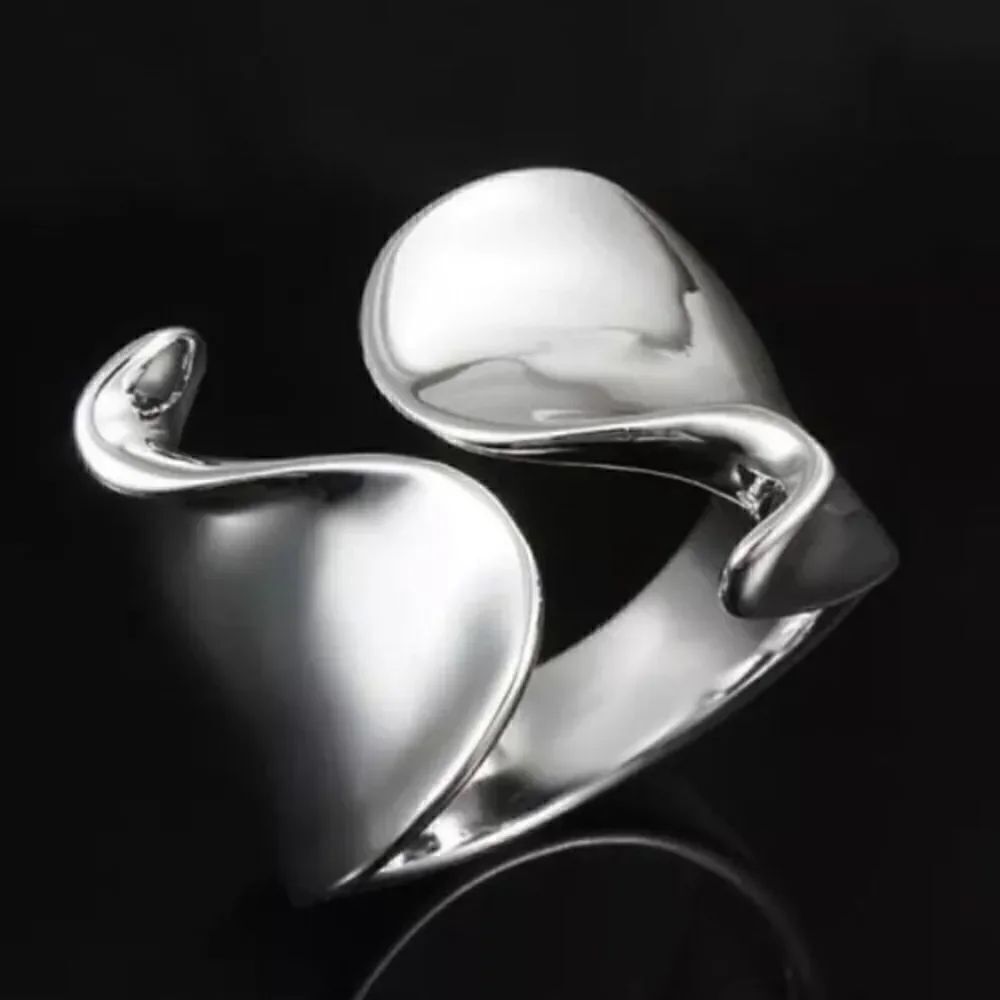 The Cut adjustable 925 modern statement ring